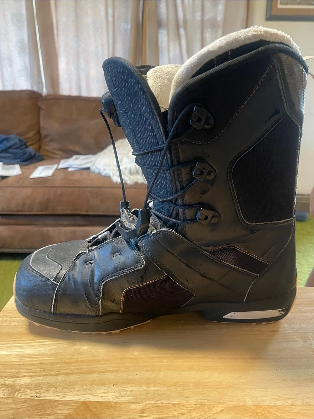 Salomon Māori Speed Lace Used Snowboard Boots Size US 12.5 Men's